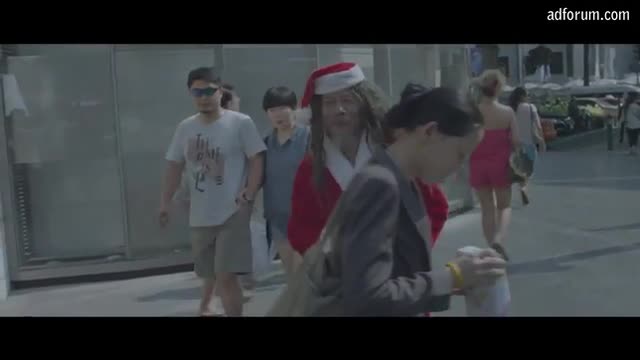 Lowcost Santa