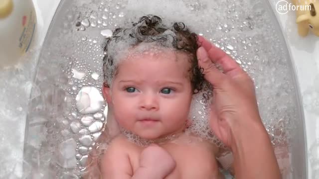 Bathing Your Baby With Johnson's