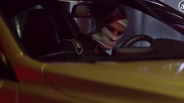 BMW M4 - Factory Trailer