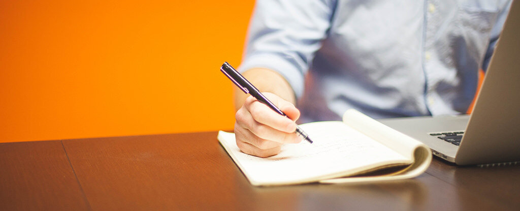 LINES OF WORK: COPYWRITING IN THE DIGITAL ERA#1