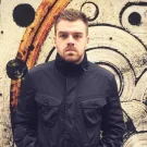 Simon Carr