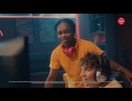 CLARO TVC LINDA CAICEDO