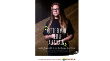 Cette femme veille au grain