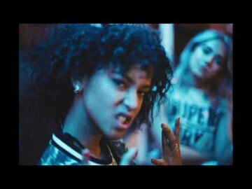SUPERDRY - The Night is Young