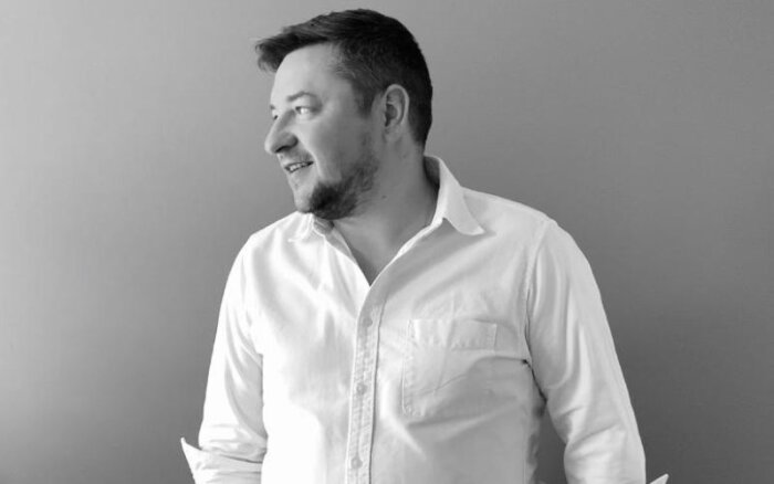 ESCAPE FROM RUSSIA: HOW A CREATIVE TURNED HIS BACK ON THE WAR#2